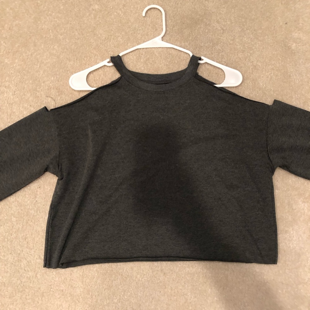 off the shoulder gray shirt